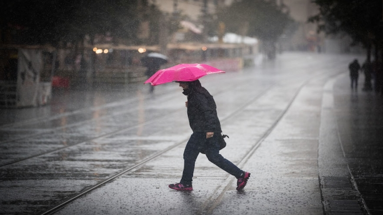 استمرار عدم استقرار الأحوال الجوية وسقوط أمطار متوقعة في مصر غدا